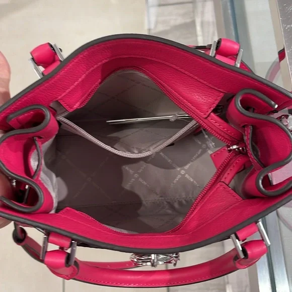 Michael Kors Hamilton Small Satchel Shoulder Crossbody Bag 
Electric Pink
NWT - Picture 11 of 16